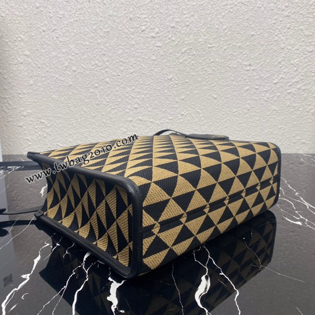 Prada專櫃新款中號刺繡織物包 1BA354 普拉達Saffiano皮革手提刺繡托特包 csp1055
